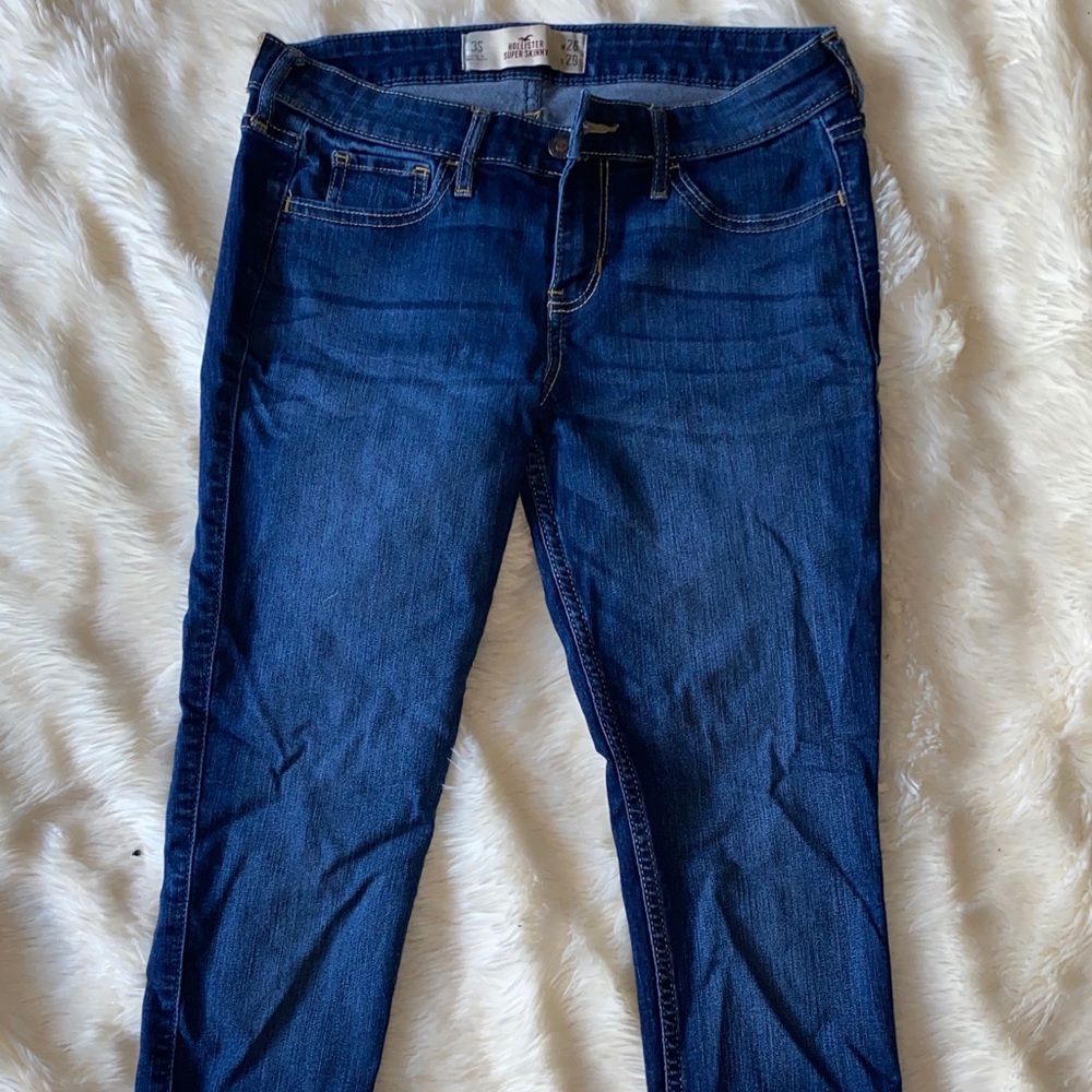 π₯Hollister skinny jeans - Picture 3 of 3